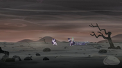 Twilight, Spike y Starlight en el paisaje árido CdCM-P2.png