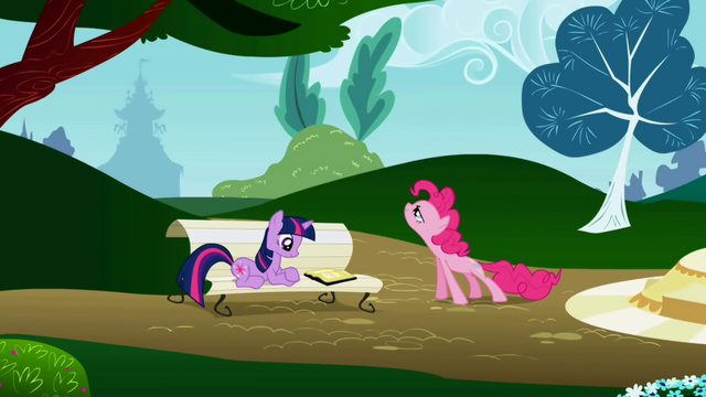 File:Pinkie Pie-Vroom S1E5.png