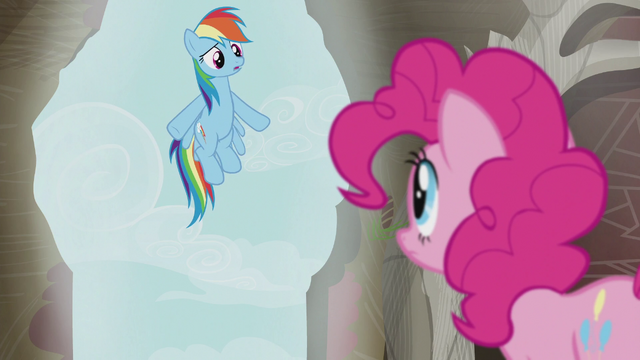 File:Rainbow "taking a bunch of pictures" S5E8.png