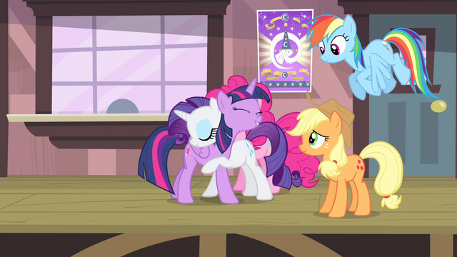 File:Rarity hugging Twilight S4E11.png