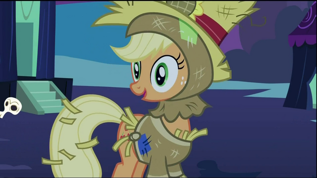 File:Applejack in her scarecrow costume S02E04.png