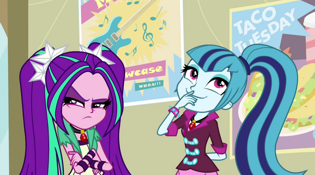 File:Sonata giggles at Aria's expense EG2.png