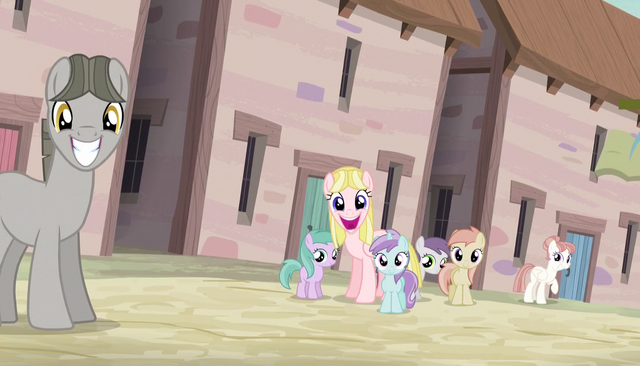 File:Pink mare "Welcome" S5E1.png
