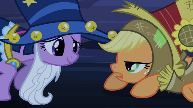 File:Applejack 'fit in' S2E04.png