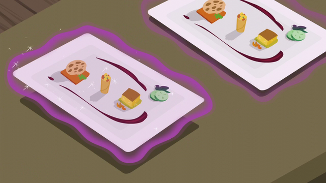 File:Row of fancy food trays S6E12.png
