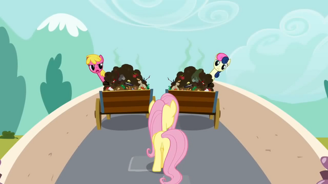 File:Cherry Berry wait1 S02E19.png