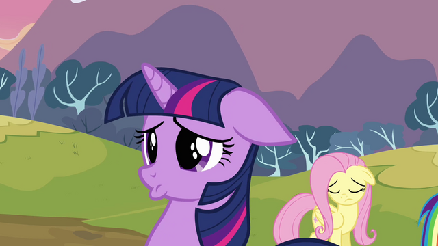 File:Twilight cute face S2E22.png