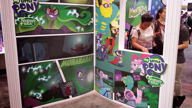 File:SDCC Power Ponies stand.png