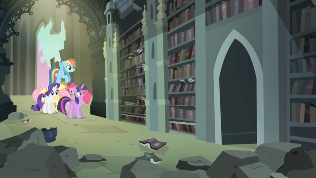 File:Main 6 sees an entrance S4E06.png