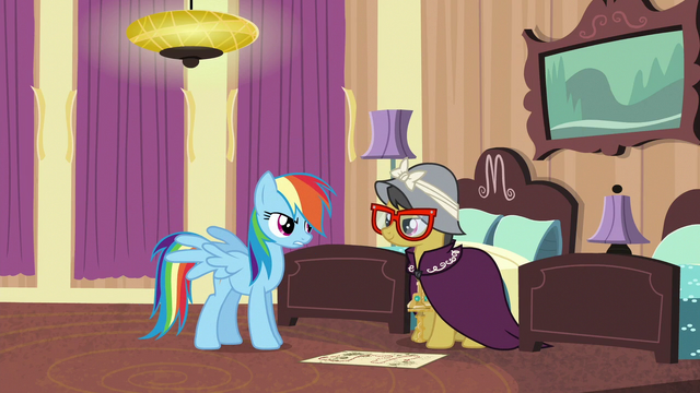 File:Rainbow Dash "what are you doing here?" S6E13.png