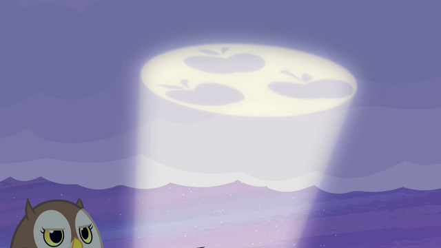 File:Applejack's pony signal S4E07.png