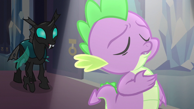 File:Spike singing "knows the real me" S6E16.png