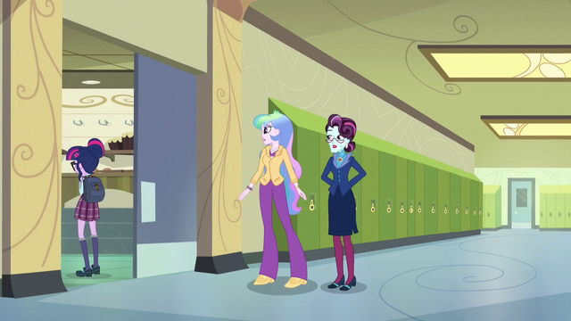 File:Principal Celestia notices Sci-Twi EG3.png