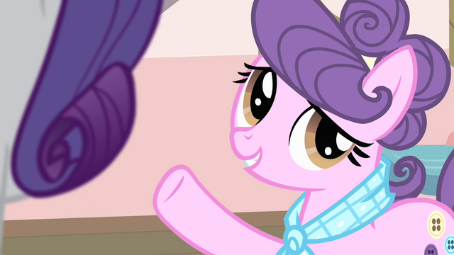 File:Suri 'to make it in the big city' S4E08.png