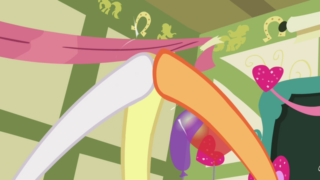 File:CMC high hoofing S2E17.png