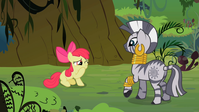File:Apple Bloom holding her mouth closed in pain S2E6.png