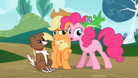 File:Applejack uncomfortable S2E7.png