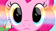 Brilho arco-íris nos olhos de Pinkie T4E12.png