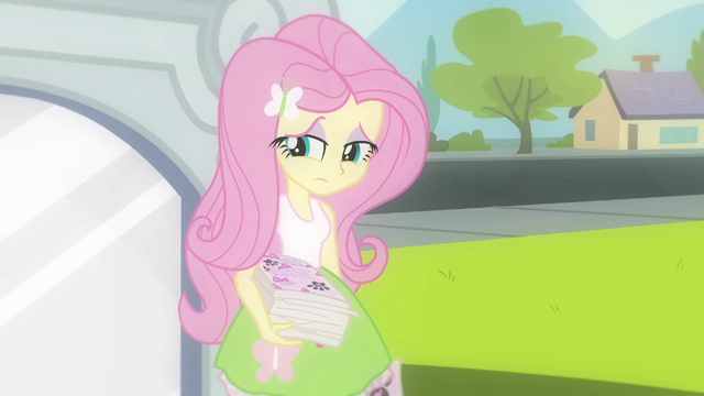 File:Fluttershy dropping her flyers EG.png