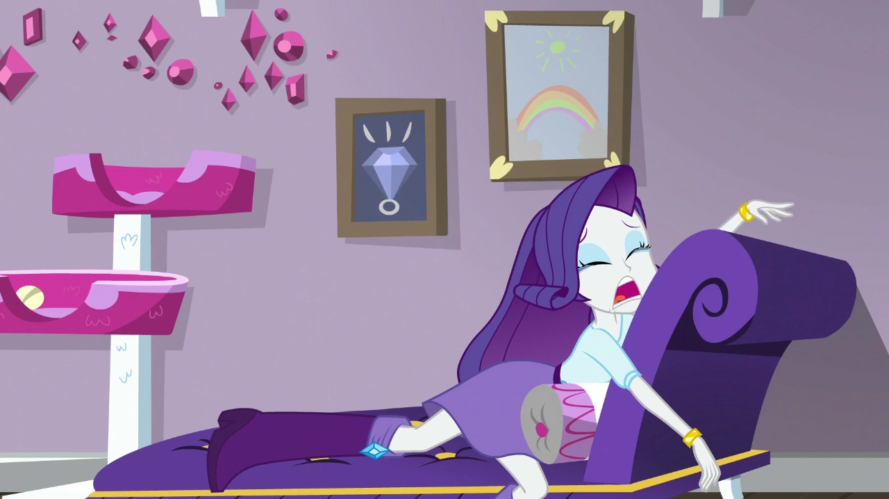 Image Rarity crying dramatic on her lounge EGS1.png My Little Pony