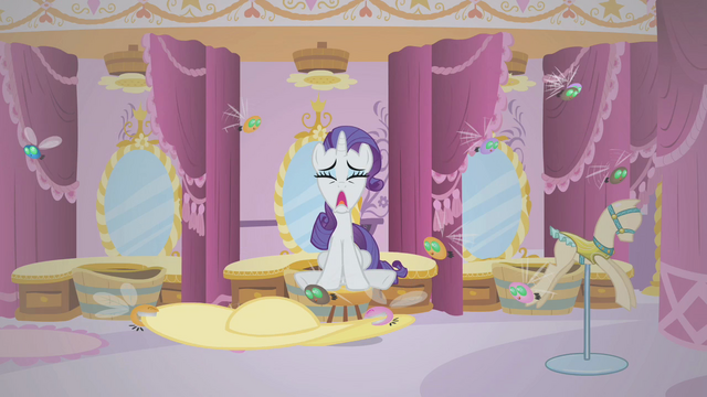 File:Rarity screaming S01E10.png