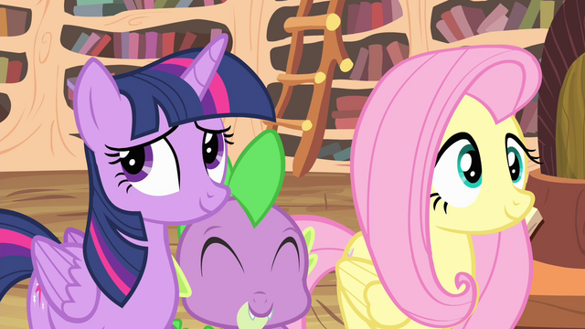 File:Twilight rolls eyes S4E11.png