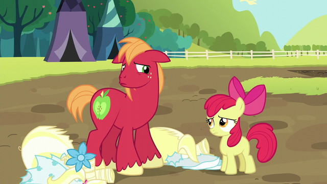 File:Big McIntosh "uh-oh" S5E17.png