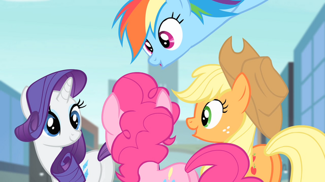 File:Rarity's friends 'Cool!' S4E08.png