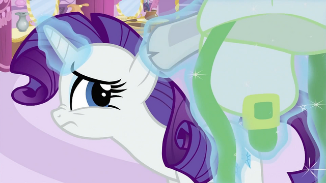 File:Rarity being curious S2E23.png