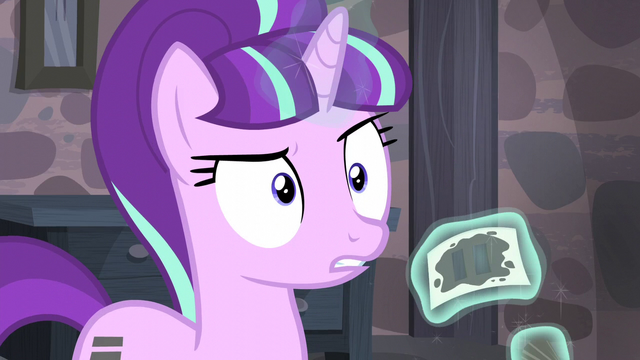 File:Starlight hears something S5E02.png