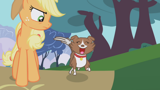 File:Winona barking happily S1E04.png