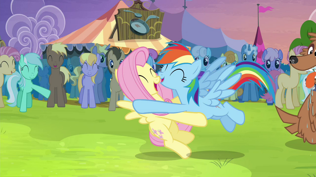 File:Rainbow tackles Fluttershy S4E22.png