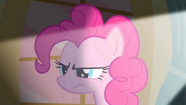 File:Pinkie Pie scowling S1E25.png
