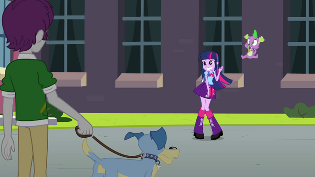 File:Twilight embarrassed EG.png