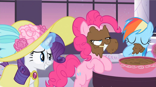 File:Rarity act smile S2E9.png