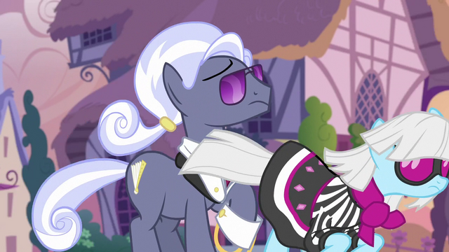 File:Hoity Toity and Photo Finish being carried backwards S7E9.png