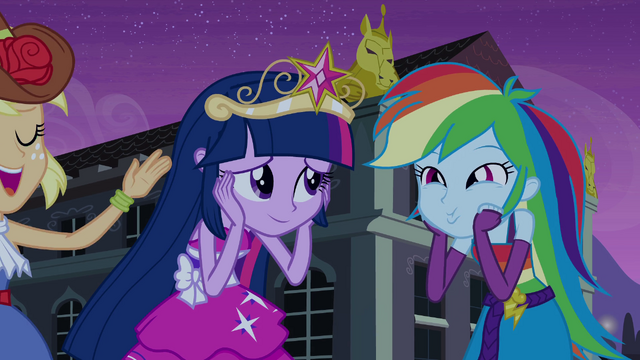 File:Rainbow Dash "so awesome" face EG.png