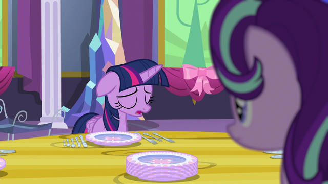 File:Twilight sighing S06E06.png