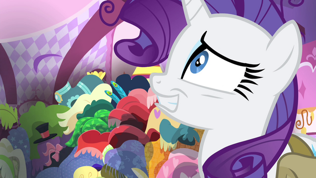 File:Rarity crazy smile S4E23.png