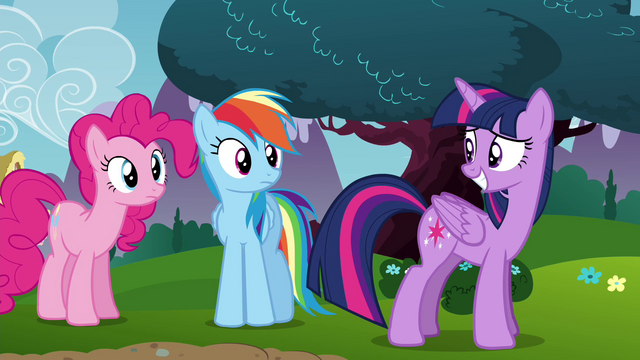File:Twilight smiling S4E26.png