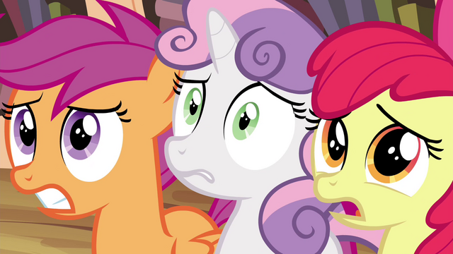 File:CMC looking nervious S4E15.png