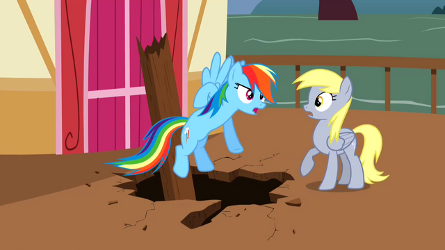 File:Derpy Hooves Shocked S2E14.png