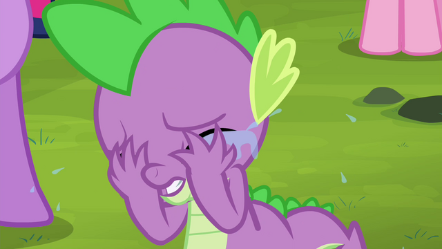 File:Spike remorseful S4E16.png