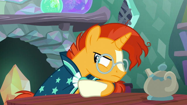 File:Sunburst feeling unhappy S6E2.png