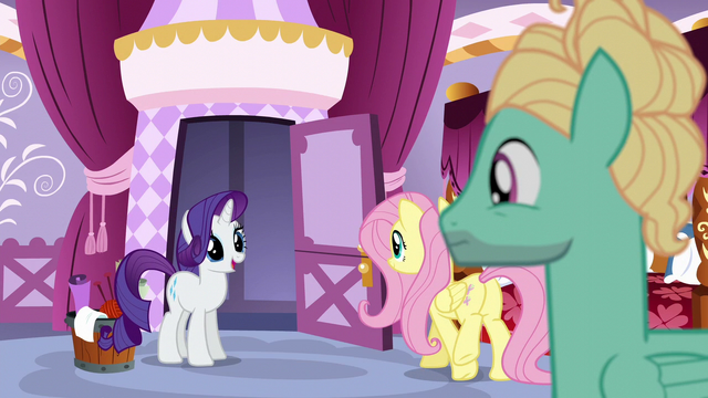 File:Rarity leaving Zephyr to his task S6E11.png