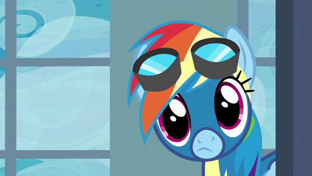 File:Rainbow looking into the locker room S6E7.png