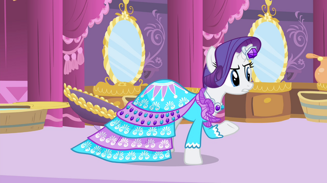 File:Rarity "What?!" S4E13.png