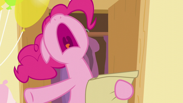 File:Pinkie "...today!" S5E19.png