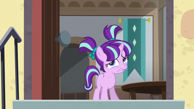 File:Filly Starlight sad S5E26.png