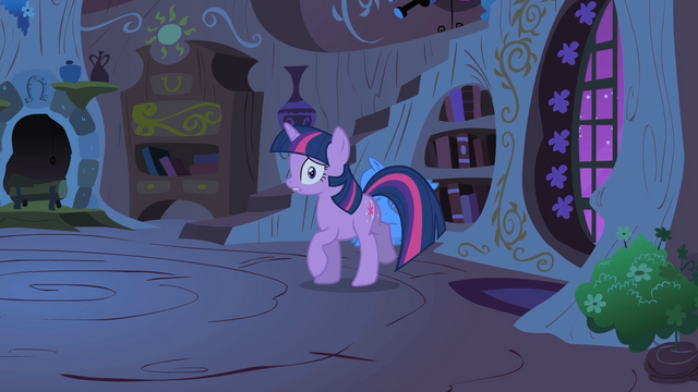 File:Twilight Sparkle panicking S1E24.png